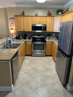 Emerald Isle 1002 - Beach chair service included! Affordable rates!