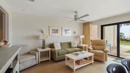 Latitude 3 - Spectacular oceanfront views!2BD/2BA. Sleeps 6