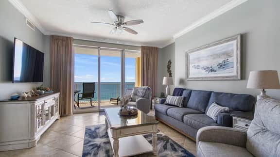 Tropic Winds 1807 - Beachfront condo! Beach chair service included!