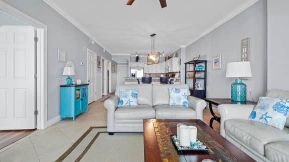 Emerald Isle 2005 - Beachfront condo! Front row beach chairs included!
