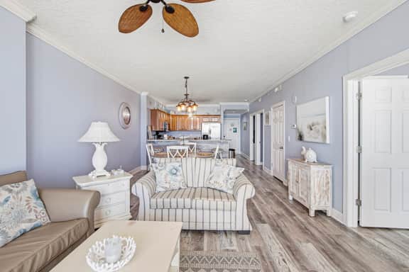 Emerald Isle 402 - Beach Chairs Included! Affordable rates!