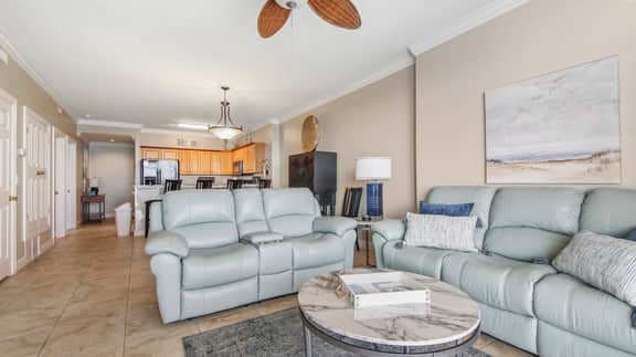 Emerald Isle 1701 - BEACH CHAIRS INCLUDED! Affordable rates!