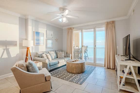 Emerald Isle 905 - BEACH CHAIRS INCLUDED! Affordable rates!