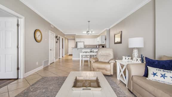 Emerald Isle 2209 -Beachfront condo! Beach chairs included! Assigned parking!