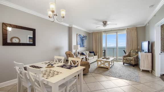 Emerald Isle 2209 -Beachfront condo! Beach chairs included! Assigned parking!
