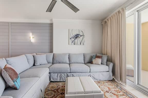 Emerald Isle 1805 - JUST COMPLETELY RENOVATED! Beach chair service included!