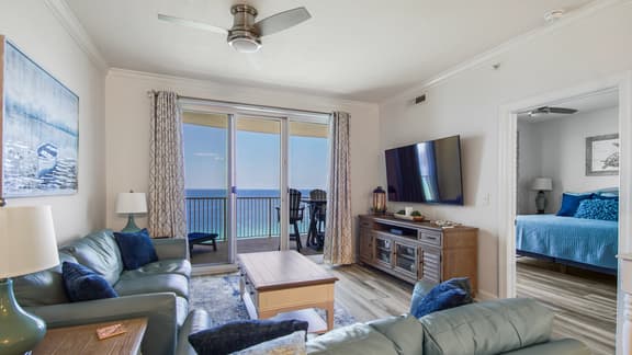 Emerald Isle 1807 - Fabulous new look! FRONT ROW BEACH CHAIRS INCLUDED!